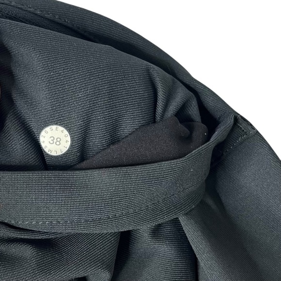 Lululemon ABC Pant Skinny Gray Size 38 Men’s - Picture 7 of 9